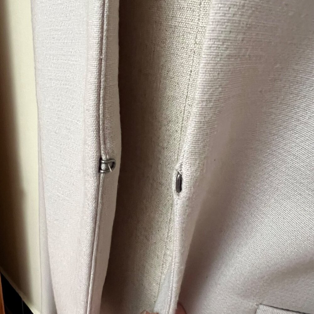 H&M Long Sleeve Light Beige Taupe Cropped Blazer Size 12 - Picture 9 of 10